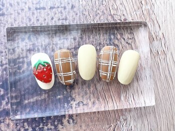 ポピー(Poppy)/定額ネイル