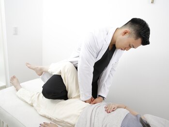 ヒラメント 桜新町(Hilament)の写真/朝起きると腰が重い、長時間座るとつらい…繰り返す腰の不調を根本から改善したい方へ