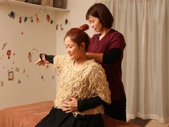整体院キンカ(kinka)の写真/《すぐに凝りや疲れが戻ってしまう方に★》歴14年女性国家資格保有者の肩コリ・腰痛整体で根本改善!!