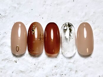 アヤ(AYA)/縦グラデーションネイル