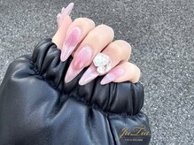 ジュティア ネイル バイ リブレイズ 京都市役所前(JuTia Nail by Live raise)の雰囲気（ワンカラー/ハンドケア/長さだし/フレンチ/ワンホン/オフィス）
