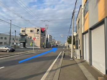 ナナナモエ(NananaMoe)/【道案内】2.止まれを直進