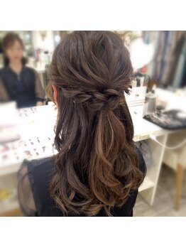 フィル 小倉店(fil)/ツイストハーフアップ