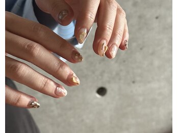 Design / ニュアンスネイル