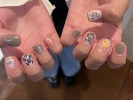 鉛筆手書きネイル