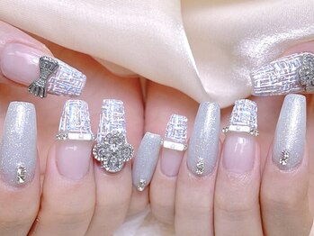 ワイワイ(yy)/ガーリーネイル