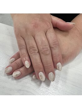 エーナイン イオンモール苫小牧店/苫小牧定額デザイン