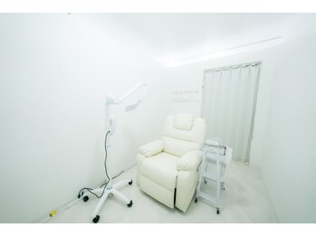 ホワイトニングショップ 川之江店/ホワイトニングショップ川之江店