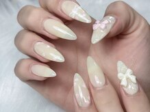 サリーネイルラボ(Sully Nail Lab)/レースネイル，手描き小さい花