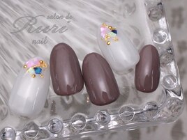 【4月以降価格】■￥8,500