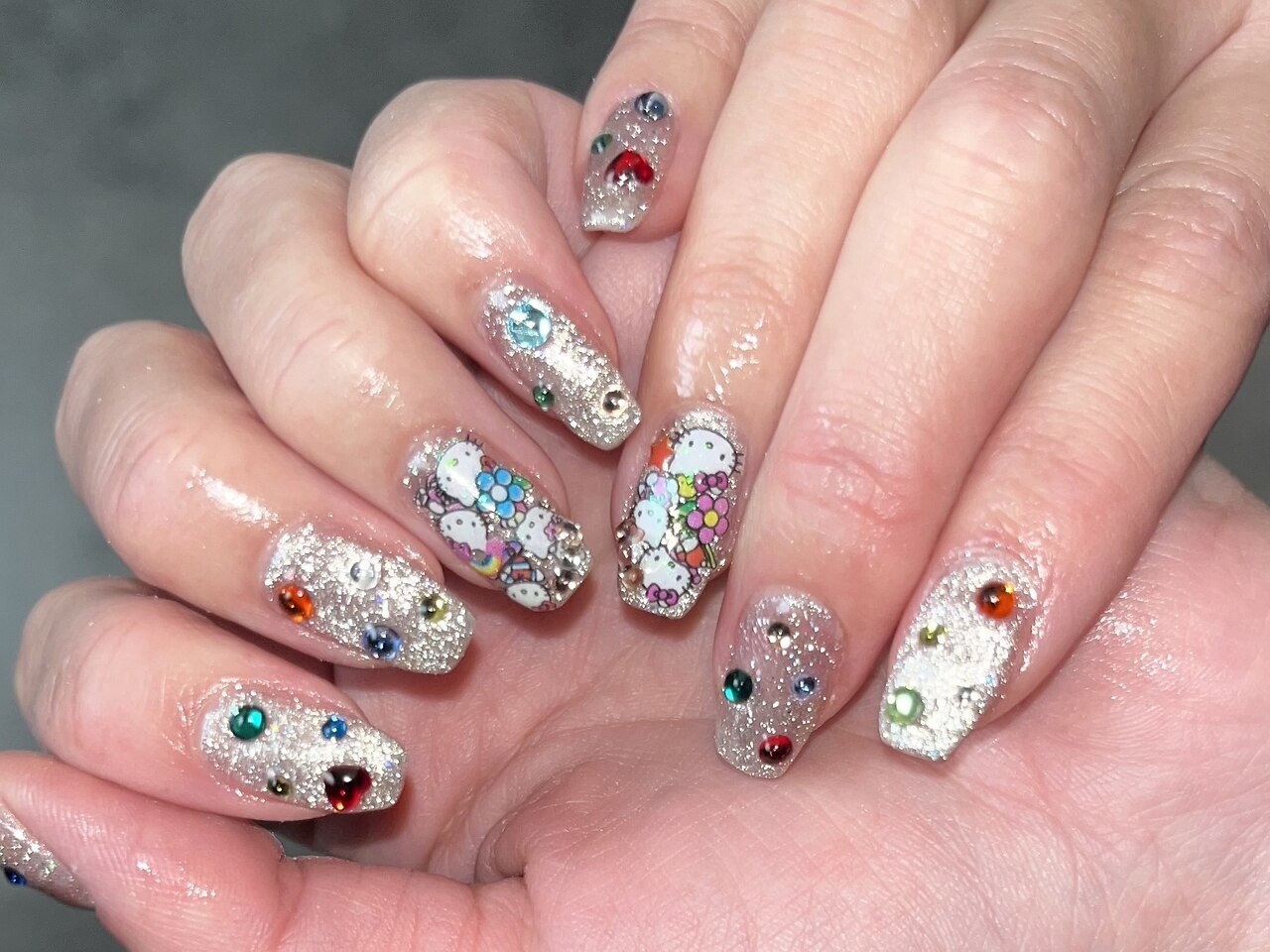 09］ネイルチップ カラフル ストーンネイル 宝石ネイル ブラック