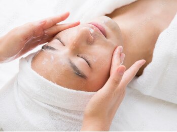 ぷるる 練馬 江古田の写真/毛穴・ニキビケア・凸凹肌に◎清潔感と小顔印象UP!仕事帰りにサクッと男肌磨き/練馬西口徒歩2分21時迄営業