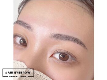 ハッシュタグ エアーアイブロウ 沖縄(#AIR EYEBROW)の写真/ぼやっとした印象の眉毛から、垢抜け眉毛に♪【美眉スタイリング(カット込み)＋毛流れ眉毛パーマ￥6000】