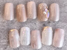 大人女子ニュアンスネイル