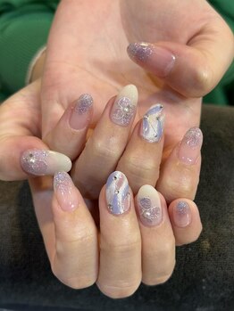 ヴィサージュ トレス(VISAGE tres)の写真/【ネイル初心者の方も大歓迎☆定額コース有】爪の健康を考えた丁寧な施術で、モチの良さ&仕上がりも◎