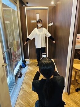 とくなが美容整体院/体のお写真を撮ります。