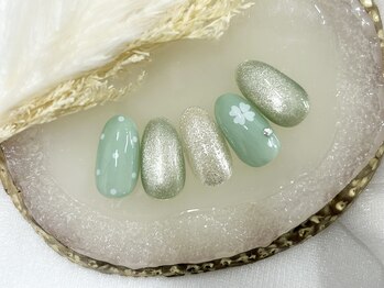 クローバー　ドット