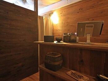 巡菴(meguri)/受付｜五感を解き放ち深く味わう