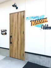 ナロウ(NALOW)/店舗入口