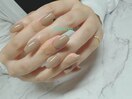 カーキベージュのワンカラー