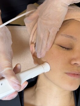 ホウレイ線・たるみ改善！予防ケア