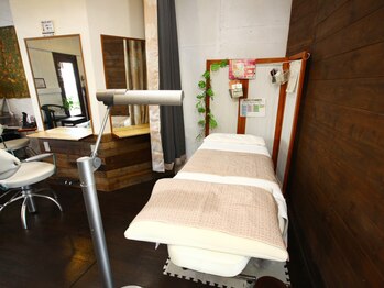 サロン ド 優 新田/【施術のベット】