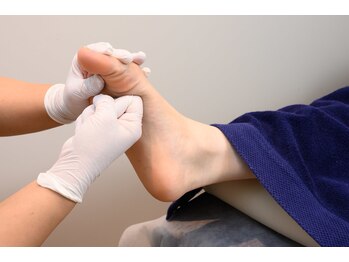 ピエモワ 渋谷(PiEmoi)/足のストレッチで根本ケア