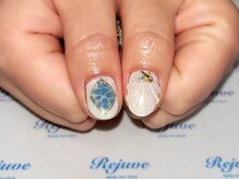 リジュベ(Rejuve)/水面ネイルがオトナっぽい☆