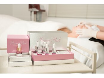 クク(ququ)/最先端美容ローマピンク