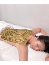 アースコアフュールボーテ 佐野新都市店(EARTH coiffure beaute)/背中ハーブピーリング　#佐野