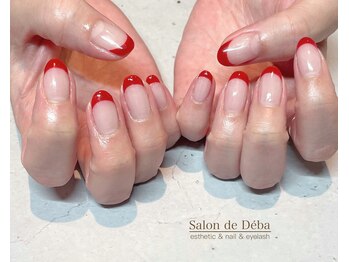 フレンチネイル　¥7,150