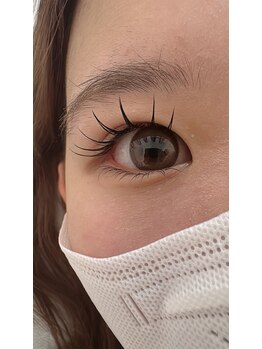 チルザルト サロン/フラットラッシュ