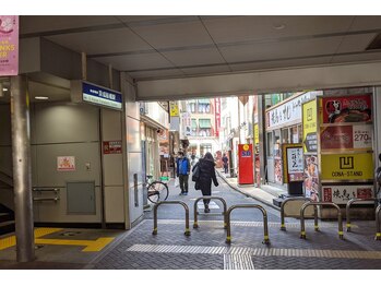 レイラ バイ アヤラ 船橋店(rayla by ayala)/京成からの道順
