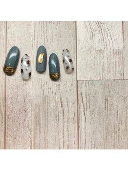 フェアリーヘア ニーナ(Fairy Hair Ni-na)/10月限定特別ネイル