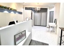 ミルス 上大岡駅前店(MIRUS)の雰囲気（眉毛/マツエク/まつげパーマ/パリジェンヌ/パラジェル/ジェル）