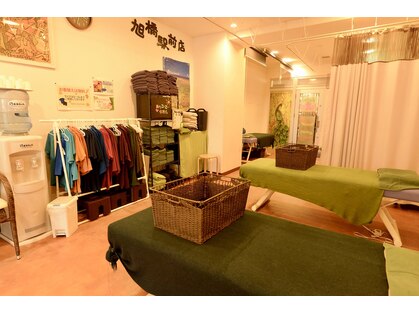 がじまるリビング 旭橋駅前店の写真