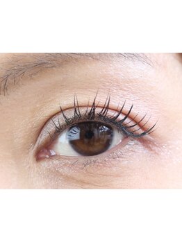 ボリュームのある目元にしたい