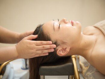 ユイ(YUI)の写真/PC・スマホ等の目のお疲れや頭の重みに。専門店による至福のご褒美ヘッドスパで心身を健やかに整える◎