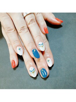 ネイルルーム プリル(Nail Room pulir)/