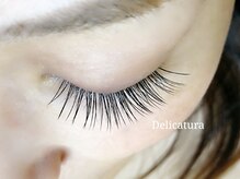 デリカトゥーラ(Delicatura)/フラットラッシュ