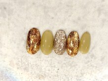 ファミリア/ホイル×水彩ネイル