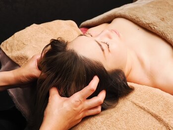 ルフラン アール(Refrain.R)/ヘッドスパマッサージ★