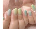 新緑の寒色系ニュアンス