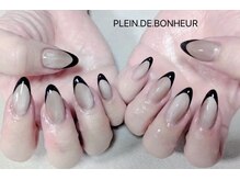プランドゥボヌール(PLEIN.DE.BONHEUR)の雰囲気（黒フレンチ）