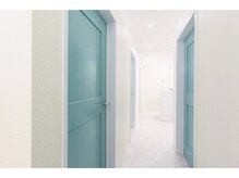 【施術ルームに移動】