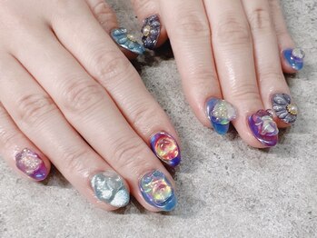 プライズアイリス アイラッシュ 池袋東口店(prize Iris eyelash)/うるうるごてごて持ち込みネイル