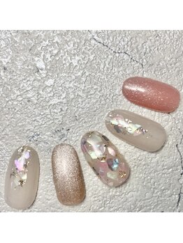 トイロ(toiro)/涼やかシェルネイル