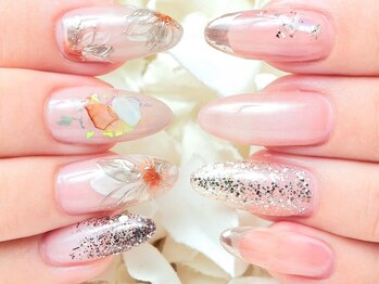 ディーネイル 四条烏丸(D-nail)の写真/■阪急烏丸駅・地下鉄四条駅2分■HANDもFOOTも税込¥3900~!■自店付け替えいつでも無料!