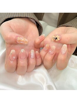 cheek nail