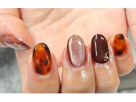 『べっ甲ネイル』